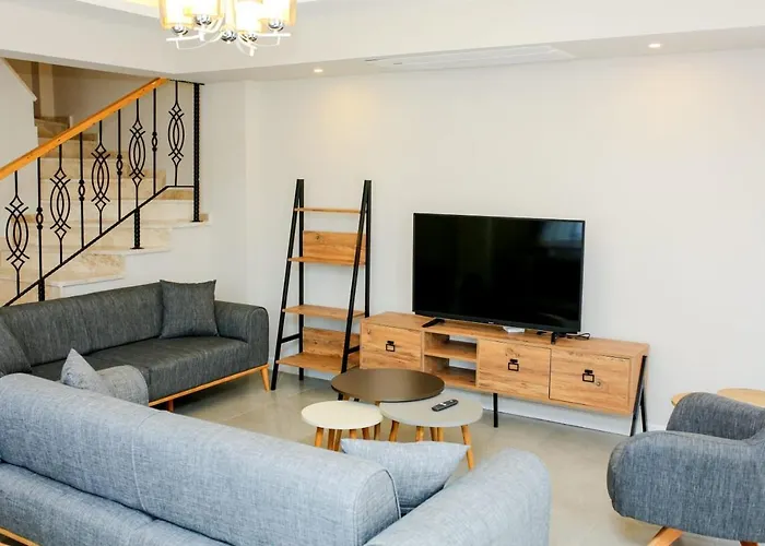 4 Bedroom Ensuite Private With Swimming Pool Вилла *