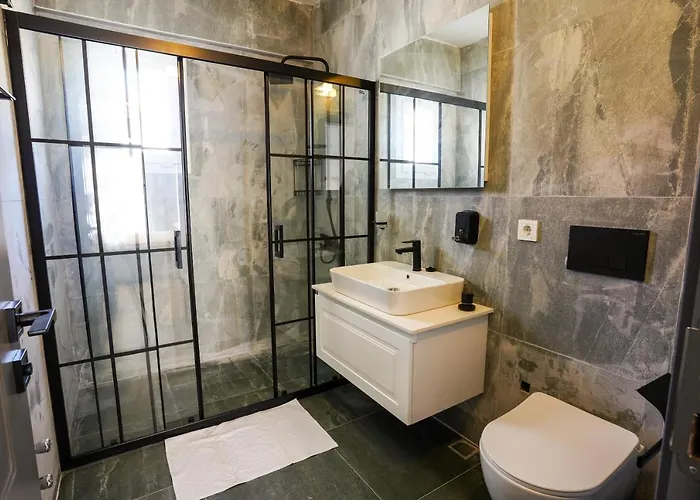 4 Bedroom Ensuite Private With Swimming Pool * Дальян