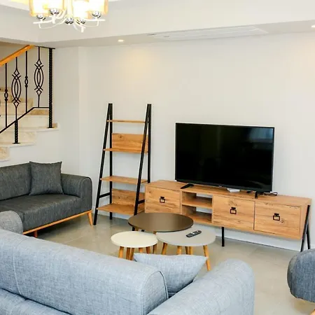 4 Bedroom Ensuite Private With Swimming Pool Vilă *